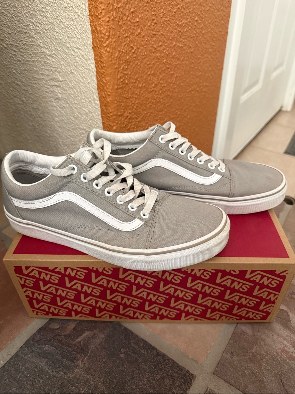 Vans Old Skool Low Top Sneakers in Light Gray and White